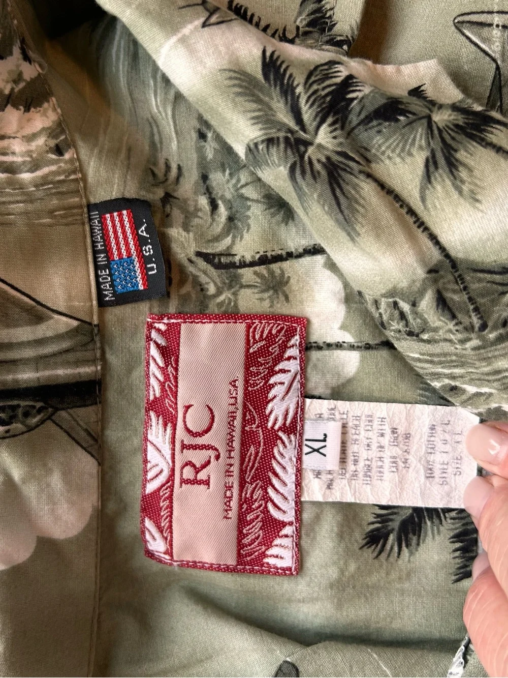VTG RJC Made in Hawaii USA 100% Cotton Aviation WWII Camp Shirt. Airplane. Beach